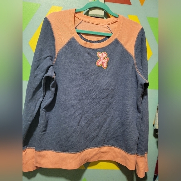 Tek Gear Women's Pullover Sweatshirt With Puffed Balloon Dog Patch Size XL - Picture 8 of 9